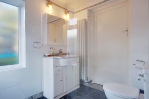 Bathroom- click for photo gallery